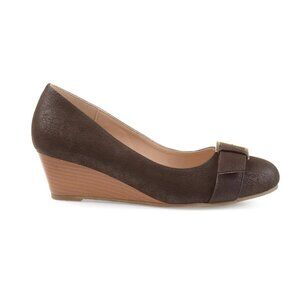 NiB Brinley Co. Women Grayson Faux Suede Slip On Heels Brown Size 7 M $70 RY1403